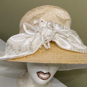 Really Cute Hat by Giovannio